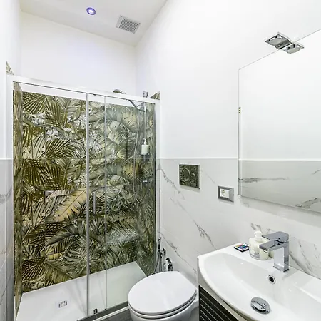 Lion Aparts شقة روما