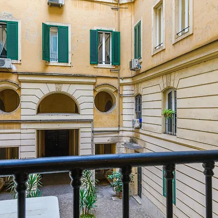 Lion Aparts Apartment Rome